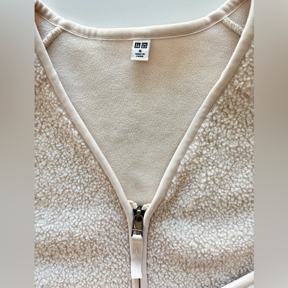 Uniqlo Fleece/Teddy Jacket cream - Picture 7 of 12